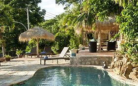 Beach House Hotel